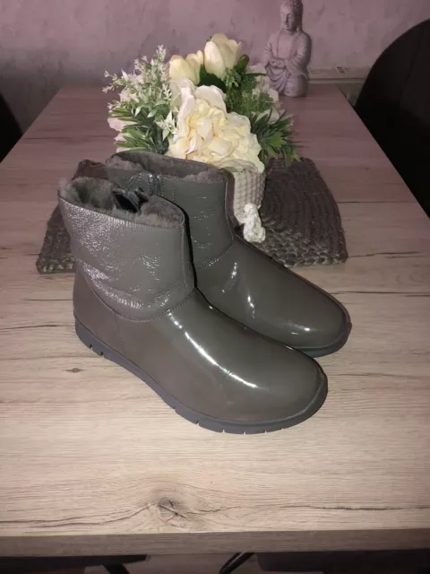 VITAFORM  Stiefelette 39. NEU