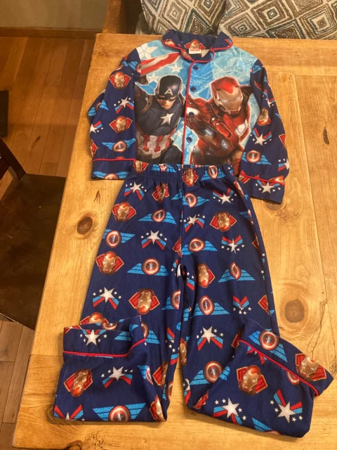 Captain RARE Vintage Captain America Civil War Iron Man Pajamas  Boys Size 6/7