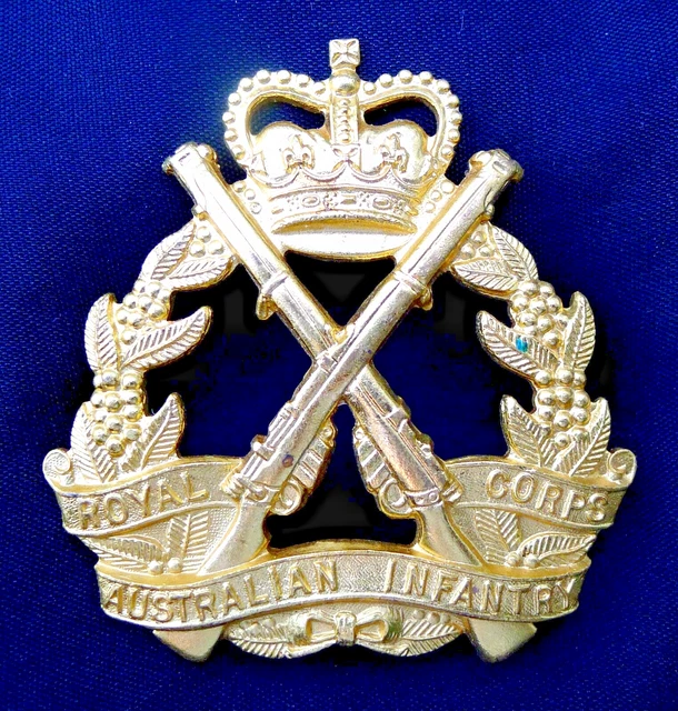 VIETNAM WAR ERA Royal Australian Infantry Corps Slouch Hat Badge K G