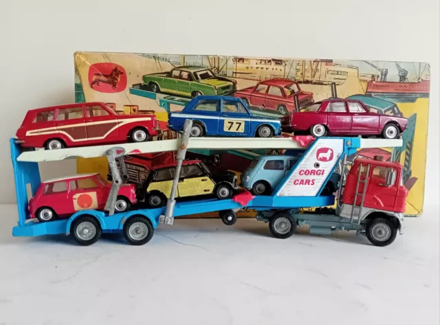 Corgi Gift Set 41. Corgi Toys Car Transporter with 6 Cars. Original Box