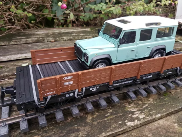 NEW GREEN G SCALE FLATBED, 1:24 DIE-CAST LAND ROVER 2 RAILWAY 45mm GAUGE TRAIN