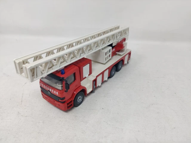 Camion De Pompiers Magirus SIKU 1:50 - Échelle Grande Échelle - Modèle 4114 - Occasion