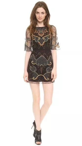 Alice Olivia Drina  Bell Sleeve Embellished Dress Embroidered Size 4 NWT 3