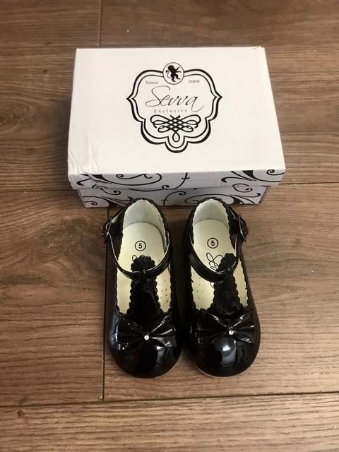 Kelsi baby deals girl shoes