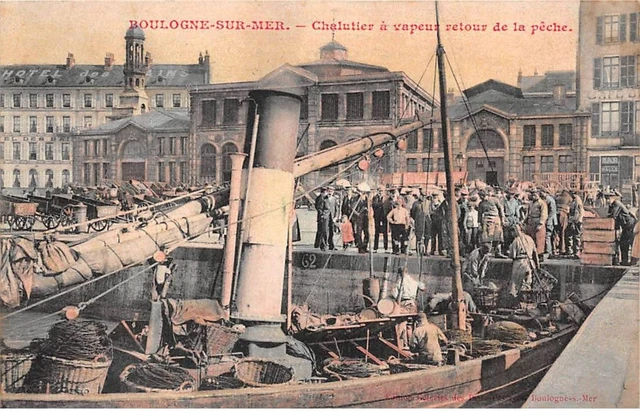 62 - BOULOGNE SUR MER - SAN29871 - Chalutier à vapeur - Retour de la Pêche
