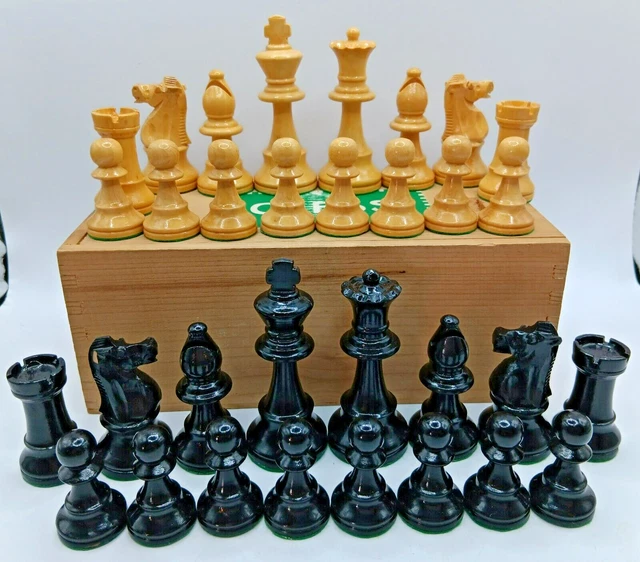 Jeu D'échecs Staunton Vintage En Corne - Made In France, échiquier Stratégie