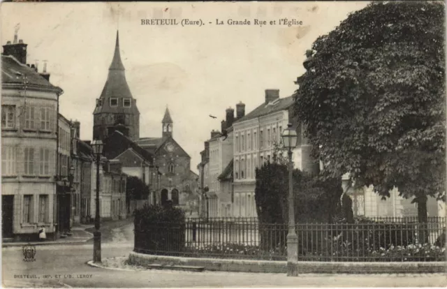 CPA BRETEUIL La Grande Rue et l'Eglise (1160217)