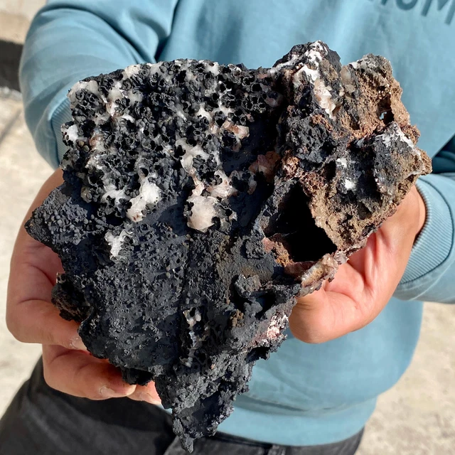 2.5LB Black carbon and sand mixed in quartz crystal cluster-AE917 2