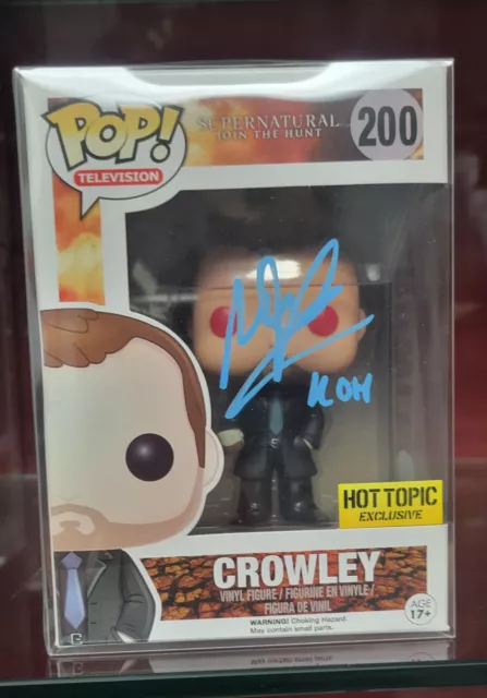 Supernatural Crowley Red Eyes #200 Hot Topic signed Mark Sheppard w/COA