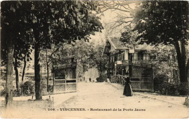 CPA AK Vincennes Restaurant de la Porte Jaune FRANCE (1283160)