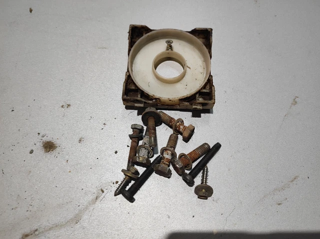 Sachs SB 130 L Kleinteile Schrauben