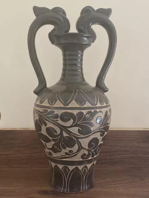 A Song Style Chinese Porcelain Vase With Two Handles