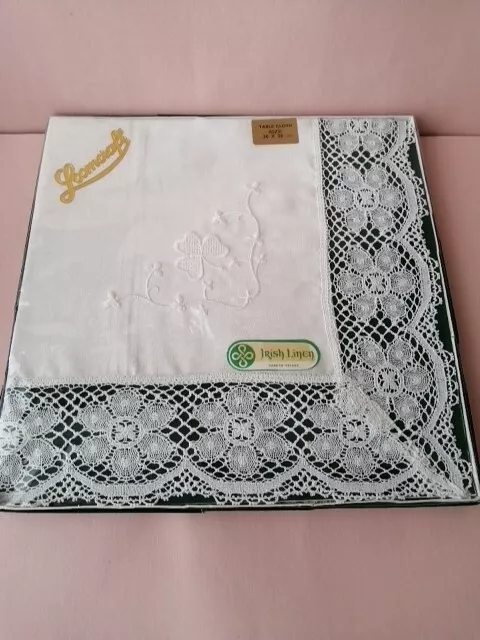 Vintage Boxed 36"X36" Irish Lace Beige Linen Tablecloth Shamrock Loomcraft