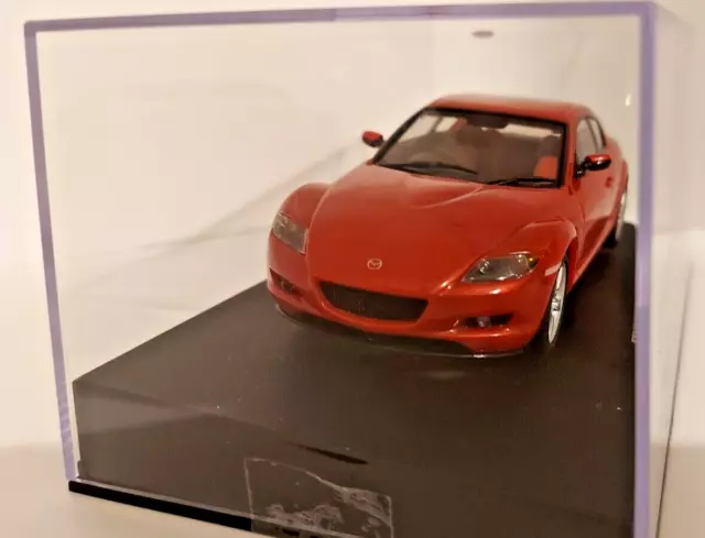 Autoart Mazda RX-8 RWD Slot Car MagnaTraction 1/32 Scale with Lights