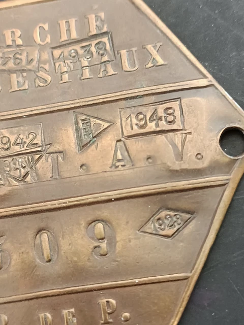PLQ077 - PLAQUE VELO TAXE 1940