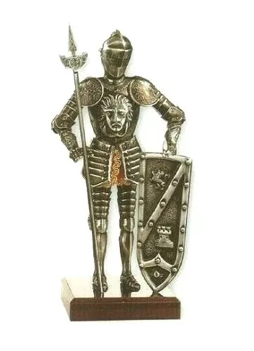 De Nombreuses Armures Médiévales En Métal De Fer