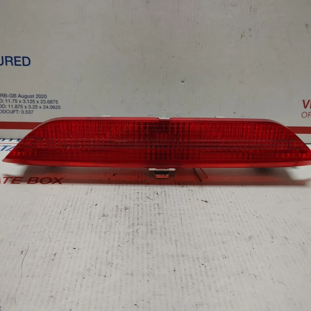 03 04 05 06 07 08 Pontiac Vibe 3rd Brake Light Lamp Fixture OEM
