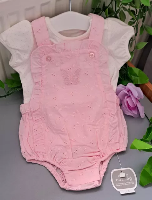 Baby Girl 0-3 Months BNWT Nutmeg Gorgeous Broderie Dungaree Set