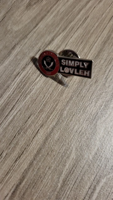 Sheffield United FC Fußballverein Pin Abzeichen Yorkshire Klingen SUFC Sheff Utd