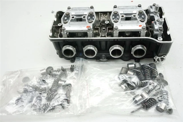 Culasse Pour Honda CB 1000 R (SC60) 2008-2016 - Occasion, état Opérationnel, Réf. 201115