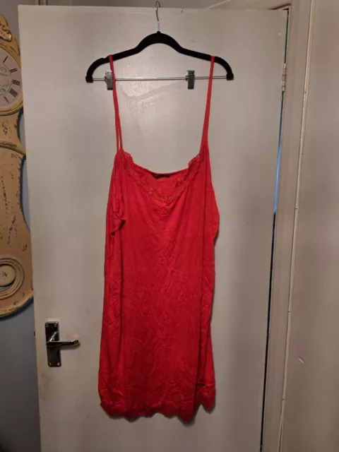 Boohoo plus size red stretch nightie with lace trims BNWOT size 28