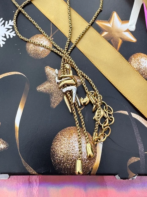 Collier Charles Jourdan Plaqué Or Avec Pendentif Personnage - Très Bon état
