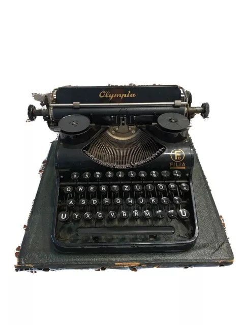 Typewriter Macchina da Scrivere Portatile Olimpia Mod.filia anno 1938