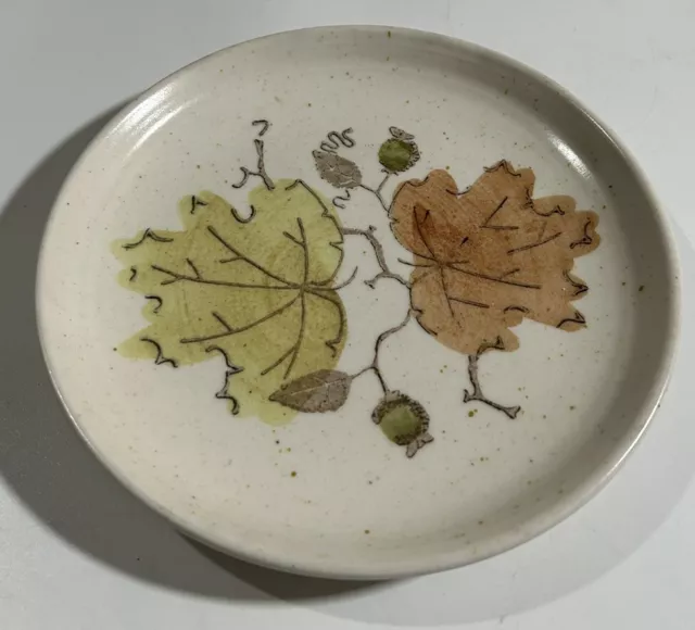 Vtg METLOX Poppytrail Vernon -Woodland Gold- Fall Leaves 6 3/8" Bread Plate. VGC