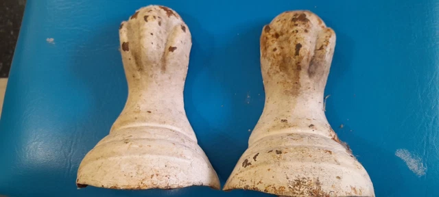 Two Vintage Cast Iron Claw Foot Bath Tub Feet  Rusted 6 Inches