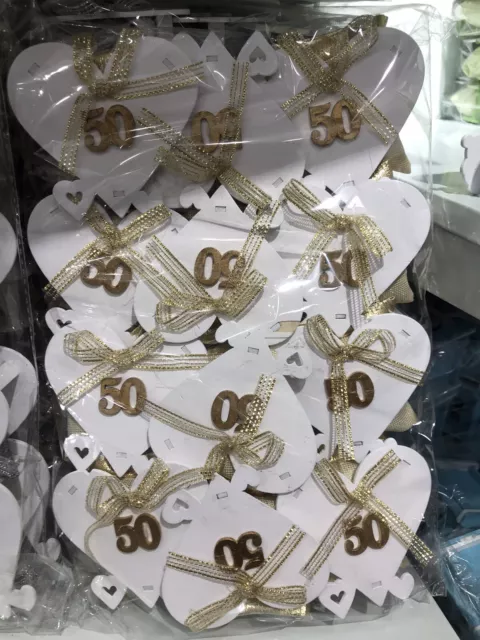 BOMBONIERA SEGNAPOSTO 50 Anni Compleanno Nozze D Oro Cuore Legno  Portaconfetti EUR 1,79 - PicClick IT