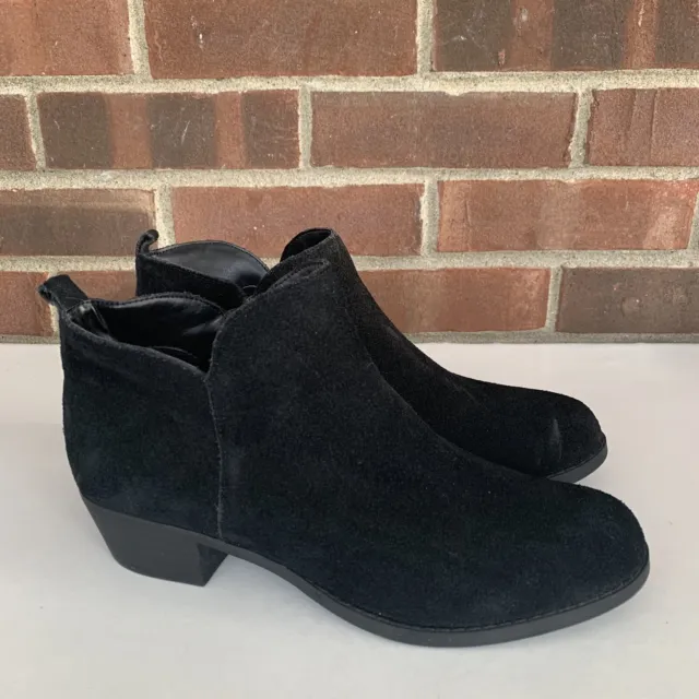 Reba Wandas black suede block heel ankle boots Women’s US 8.5 M