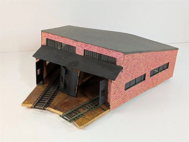HO Scale Scratch Built Hunting Cabin Building Flat/Front Lodge