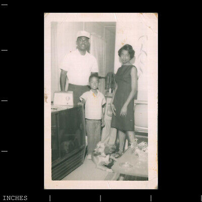 Vintage Photo BLACK AFRICAN AMERICAN MAN WOMAN BOY DOG LIVING ROOM TELEVISION