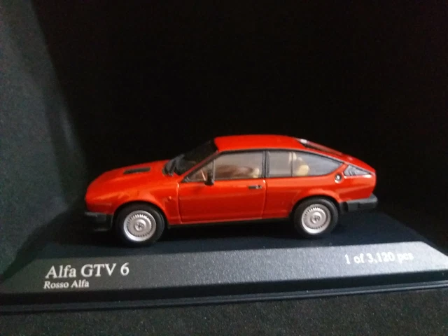 Alfa Romeo GTV6 silver (Maxichamps) 1:43