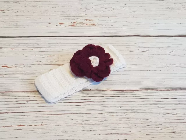 Bandeau bébé fille, fait main, crochet, blanc avec rouge bourgogne, 17 cm 3