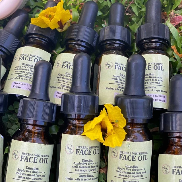 Aceite facial herbal hecho a mano, aceite herbal para el cuidado de la piel, producto orgánico de Ceilán