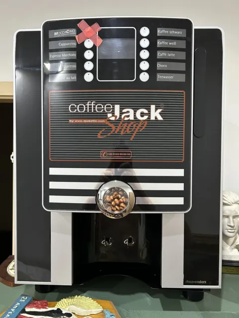 Cino XS Grande Pro mit Microbrüher-Brüher - Kaffeevollautomat
