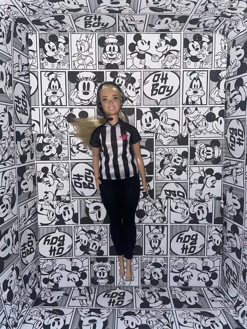 MATTEL BARBIE FOOTBALL/SOCCER Referee#E8 fashion doll career