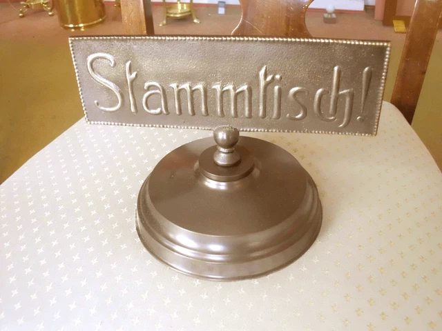 DEKOLANDO Tischaufsteller „Stammtisch – Bitte Freihalten“ 10x20 Cm – HDF 5mm, Lasergravur, Made In Germany