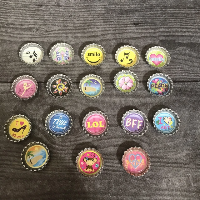 18 Botellas Gorra Surtido Niña - Adolescente Artesanía Música Baile Imán Funcapulous