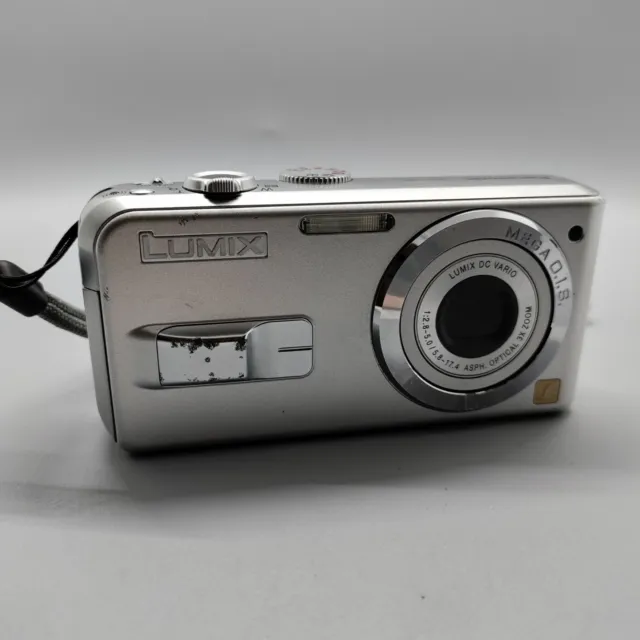 Panasonic Lumix DMC-LS2 5.0MP Compact Digital Camera Silver Tested
