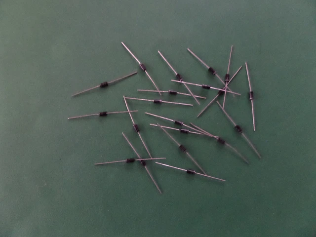 Lot De 20 Diodes De Redressement 1N4007 - 1 Ampère 1000 Volts - Neuf Sous Emballage