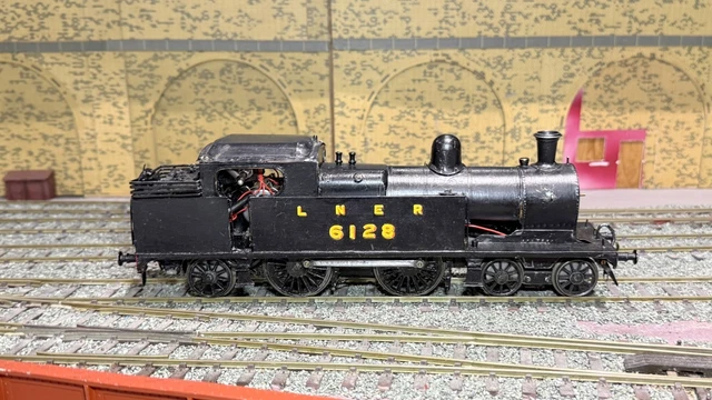 SCRATCH BUILT 0 gauge battery powered loco LNER Class C14 6128 £26.70 ...