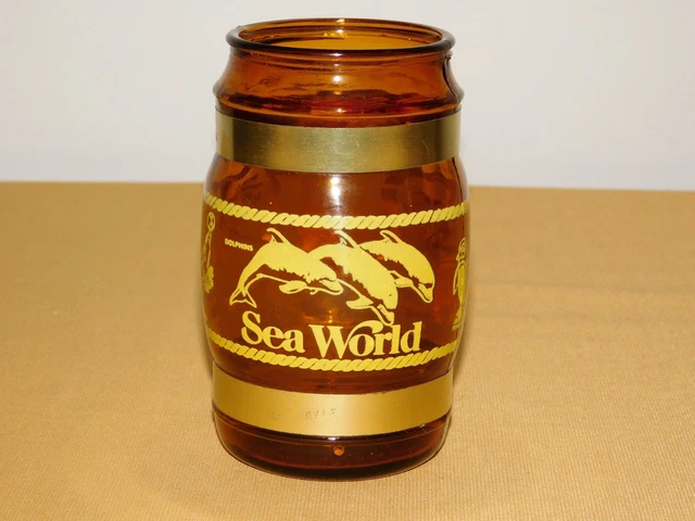 Vintage 5" High Souvenir Brown Glass 1980 Sea World Shamu Killer Whale