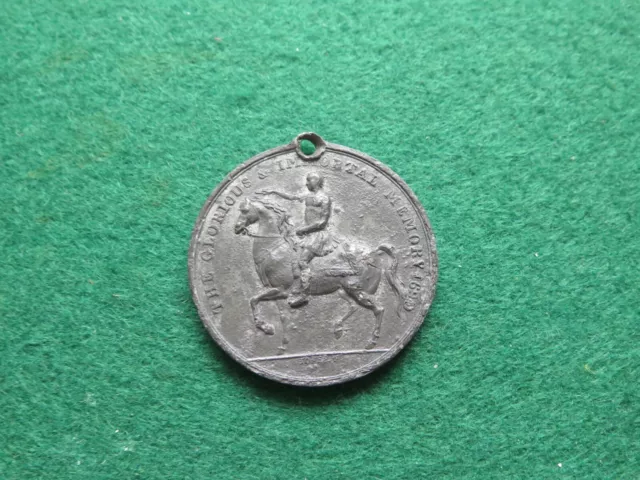 Medal Medallion Glorious & Immortal Memory 1690 King & Constitution Jones Dublin 3