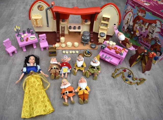 DISNEY SNOW WHITE And The 7 Dwarfs House Playset + Lots Of Accessories ...