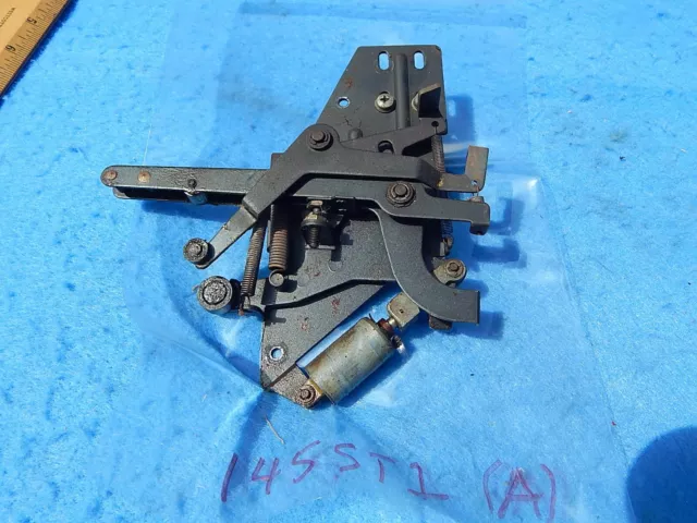 Seeburg KD200 161 201 222 AY160 DS160 Mechanism Trip Mechanism Assembly # 247520