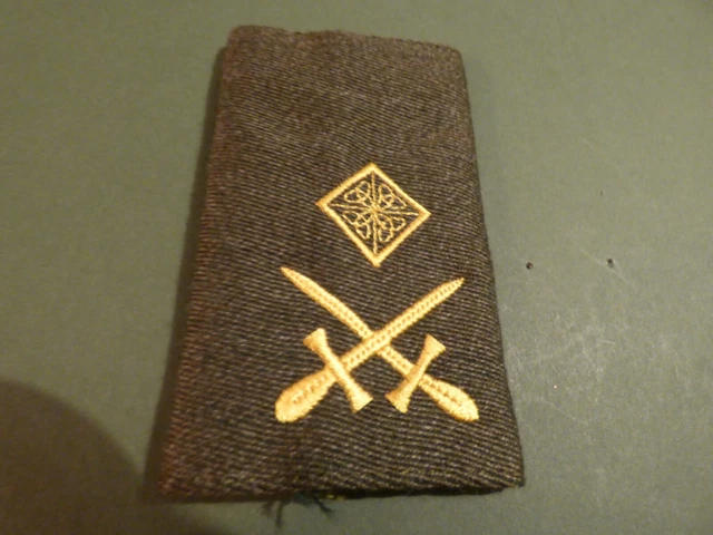 IRISH ARMY Original Lieutenant Colonel Rank Marking £6.84 - PicClick UK