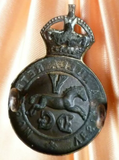 WW1 5th Dragoon Guards Cap Badge KC VDG Badge Bi-Metal 2 Lugs ANTIQUE Original 2
