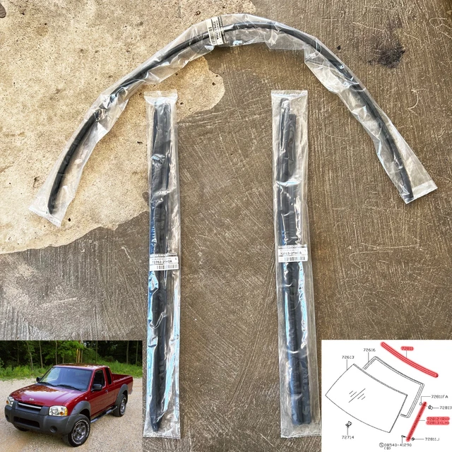 Front Windshield Rubber Weatherstrip – Fits Nissan Sunny / Datsun 1200 B110 B120